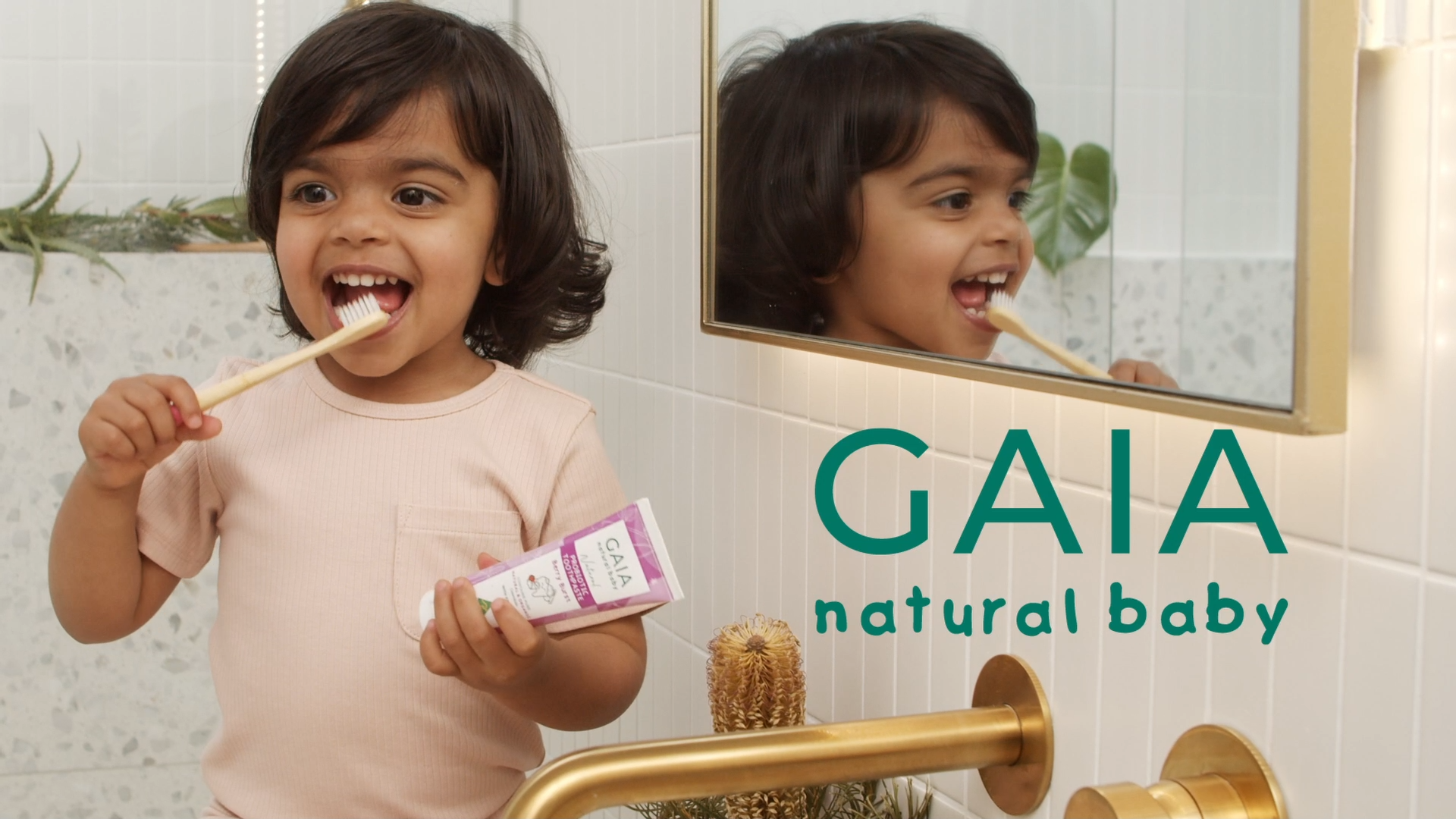 Load video: Natural Probiotic Toothpaste